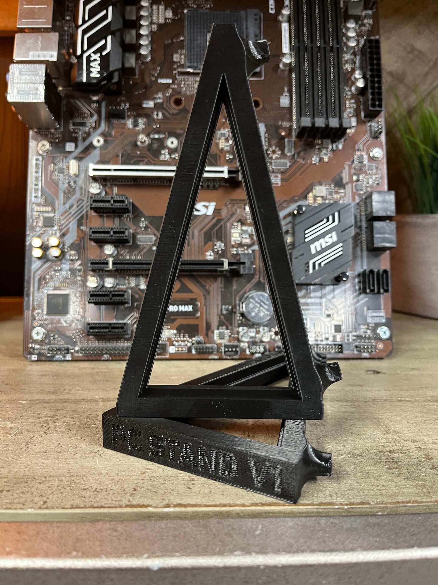 ATX Motherboard Show Stand - Desktop and Shelve Display Stand